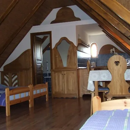 ゲストハウス Csato Vendeghaz