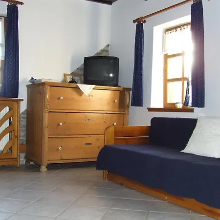 Csato Vendeghaz ティハニ