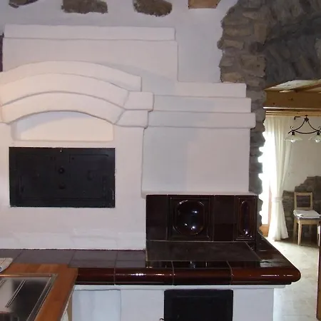 ゲストハウス Csato Vendeghaz ティハニ