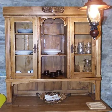 ゲストハウス Csato Vendeghaz ティハニ