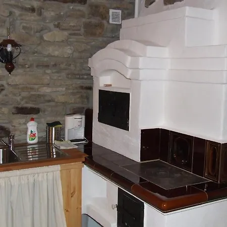 Csato Vendeghaz ティハニ